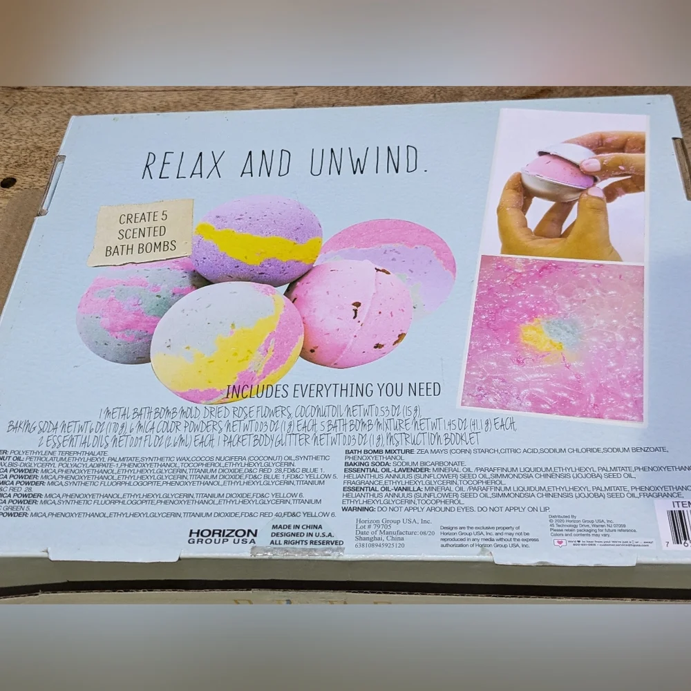 NWT STMT DIY Bath bomb making kit Pink Yellow
